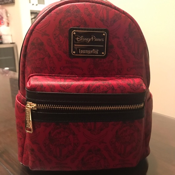 pirates of the caribbean loungefly